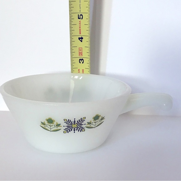 Anchor Hocking Fire King Milk Glass Meadow Green Bar Handle Soup Bowl 70s - Picture 9 of 12